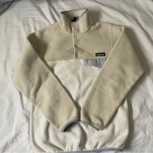 PATAGONIA women's lightweight synchilla snap-t fleece pullover size XS